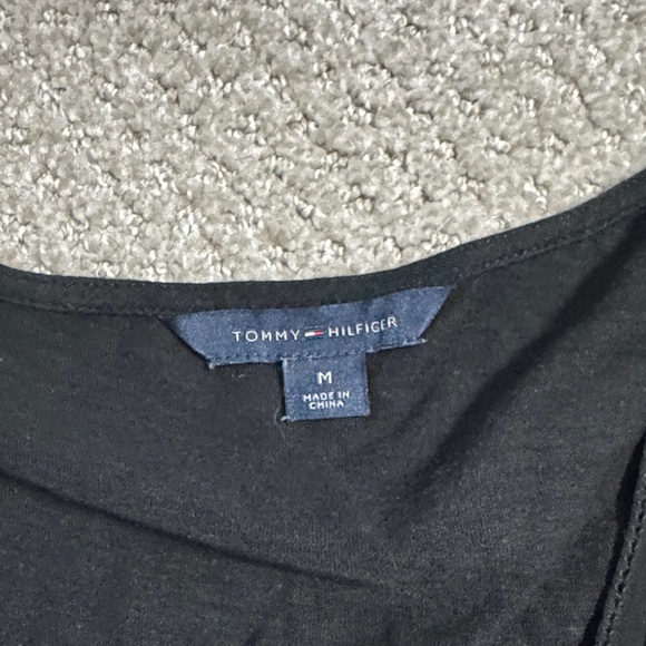 Tommy Hilfiger Women’s Black V-Neck Cap Sleeve Top Sz M - Picture 4 of 6